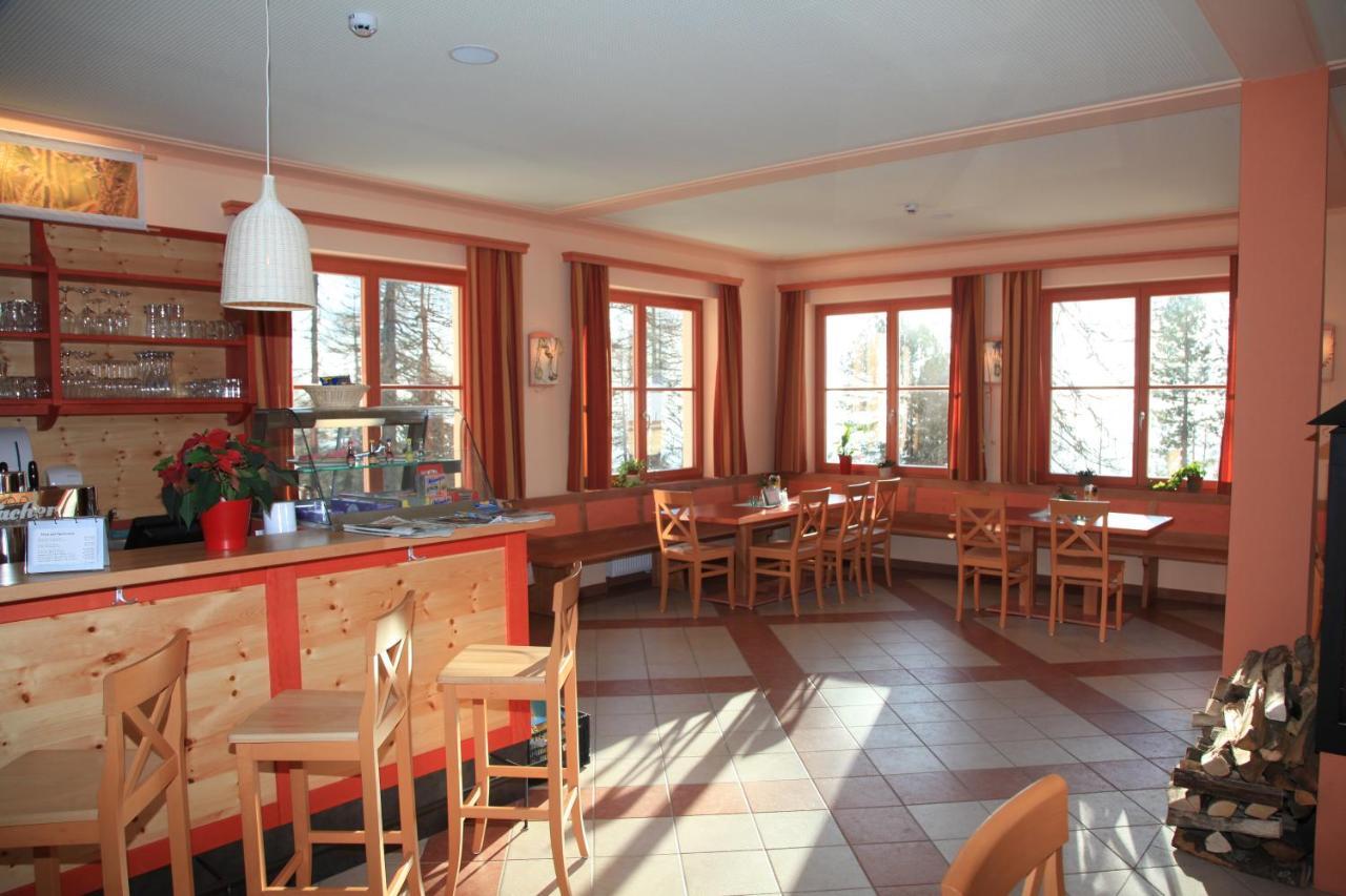 Jufa Hotel Hochrindl Restaurant photo