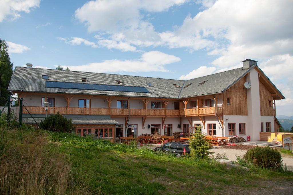 Jufa Hotel Hochrindl Exterior photo