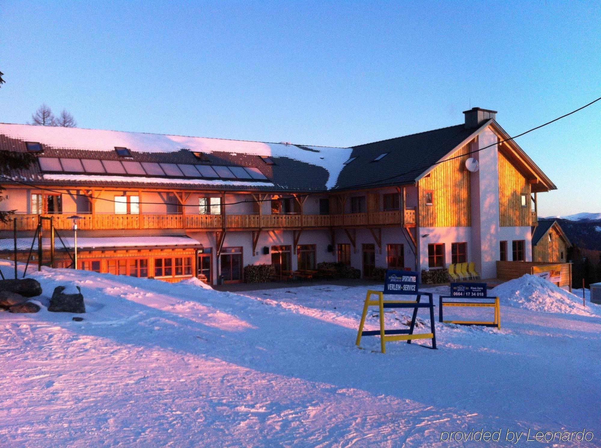 Jufa Hotel Hochrindl Exterior photo