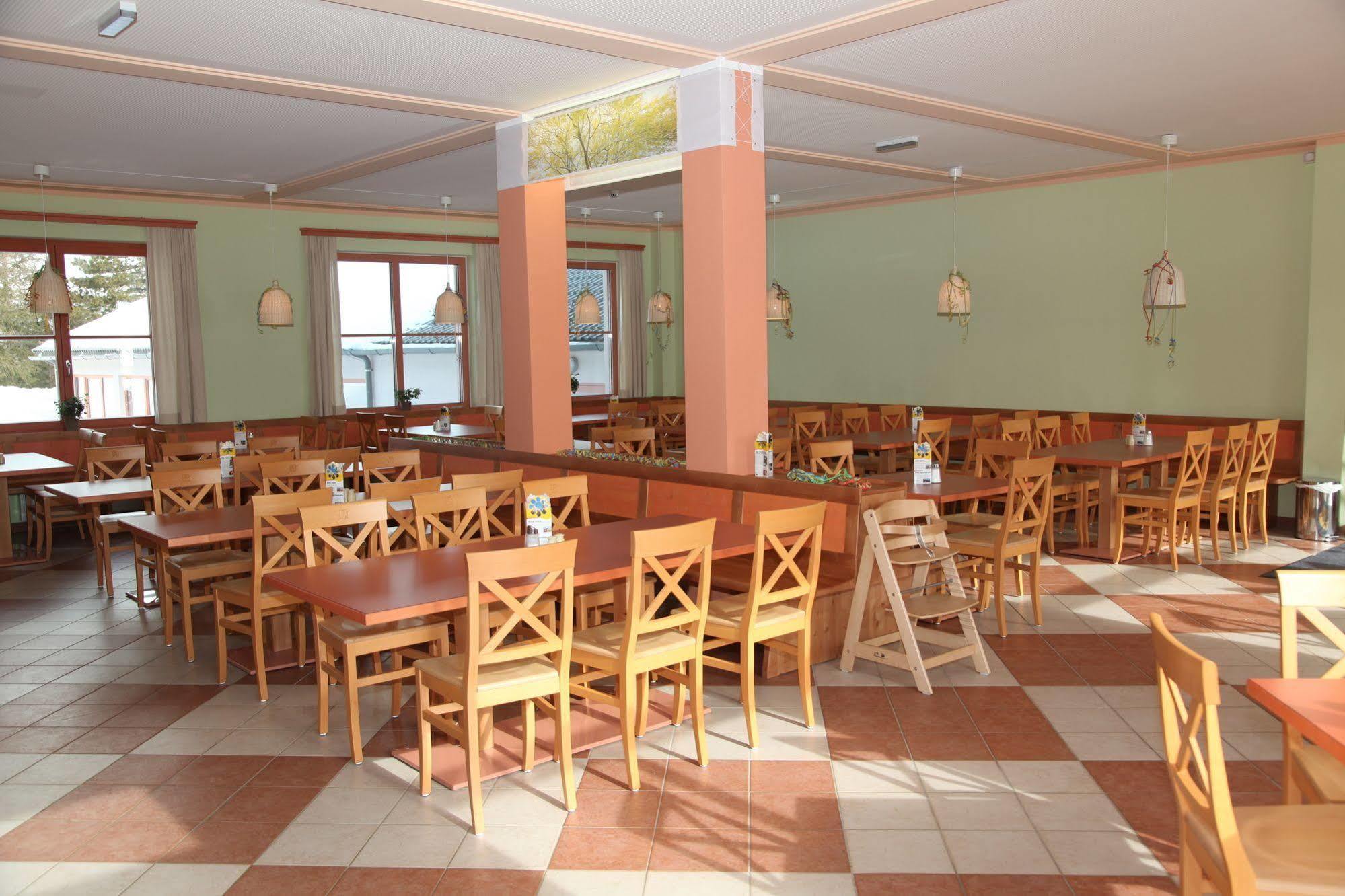 Jufa Hotel Hochrindl Exterior photo